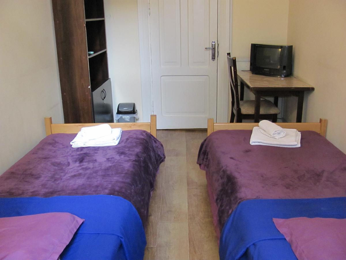 Lucky Travelers Room Tbilisi ภายนอก รูปภาพ