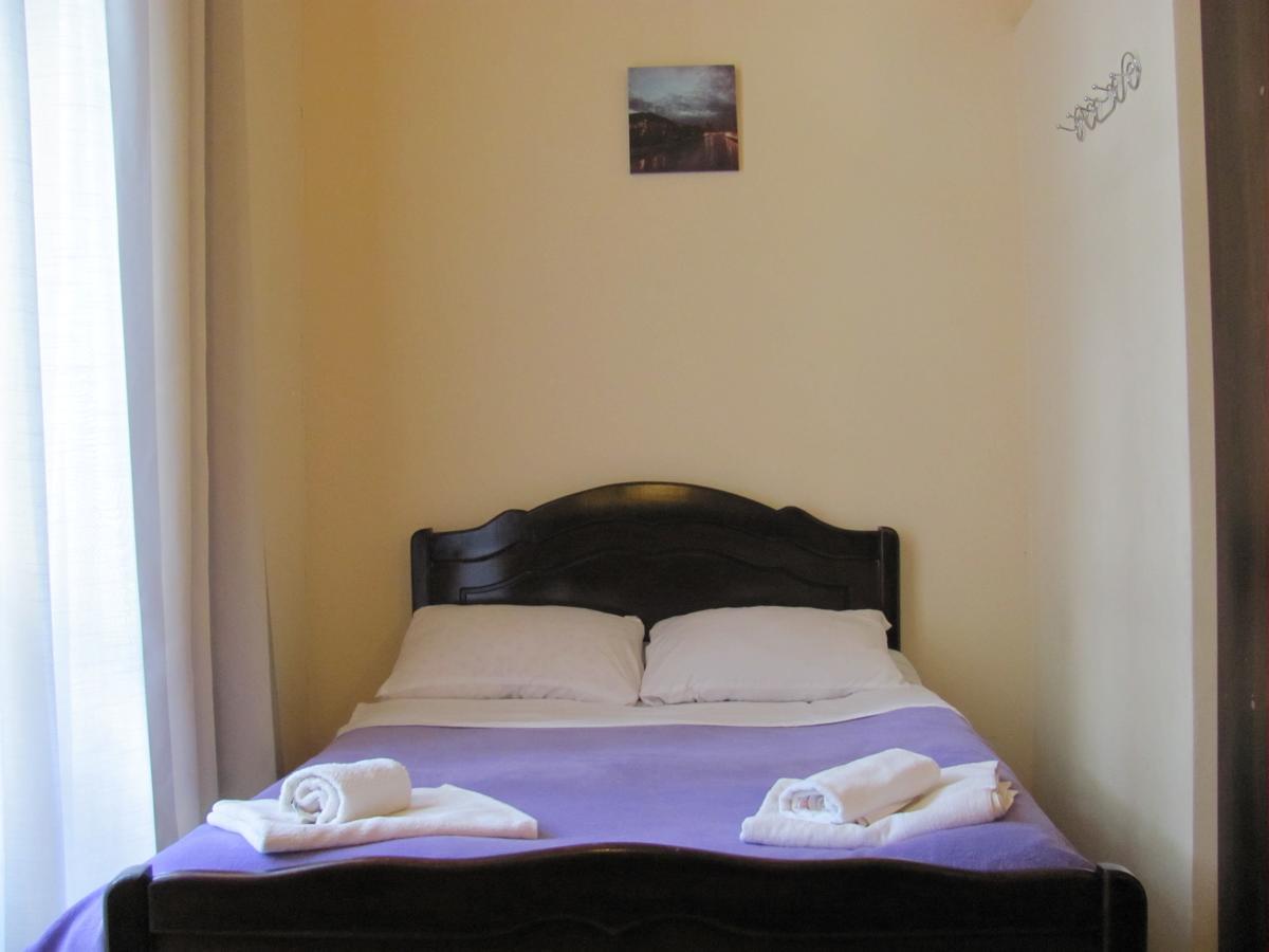 Lucky Travelers Room Tbilisi ภายนอก รูปภาพ