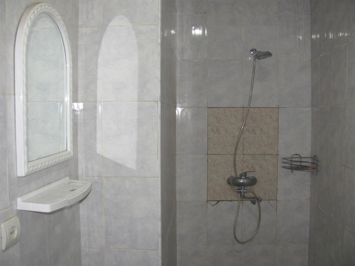 Lucky Travelers Room Tbilisi ห้อง รูปภาพ